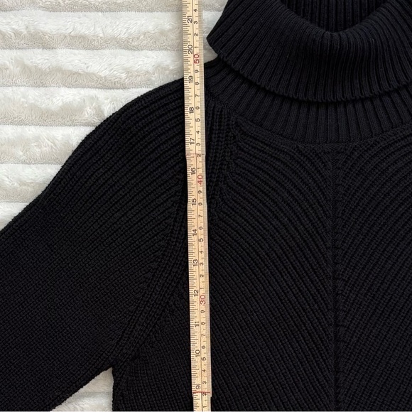 MAEVE by ANTHROPOLOGIE Cropped Turtleneck Sweater Black Small - Picture 7 of 8